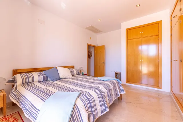 Chalet 4 habitaciones 358m² en venta - Riviera del sol — 29