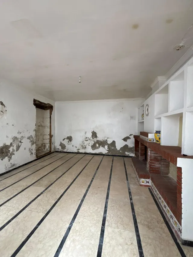 En venta casa a reformar en el centro histórico de San Roque, con local incluido — 8