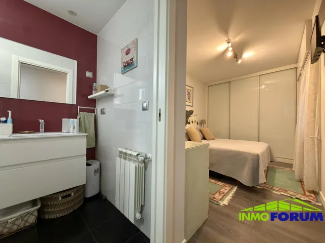 Piso SEMINUEVO a 5 minutos de El Corte Inglés con GARAJE y TRASTERO — 7