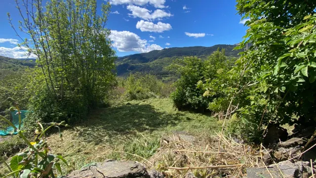 Gran Casa  para rehabilitar en pueblo tranquilo del pirineo — 36