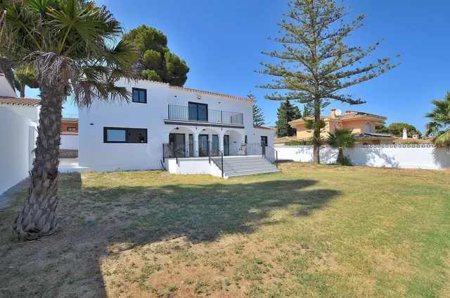 Chalet 5 habitaciones 307m² en venta - Riviera del sol - foto 4