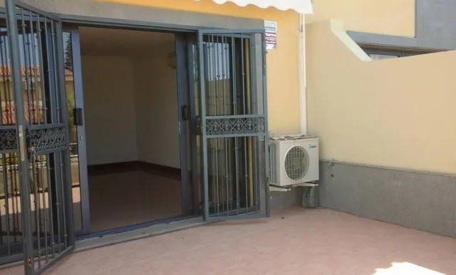 Villa 130m2 en El Madroñal con terraza y jardin