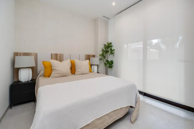 Residencial de nueva construcción en Guardamar del Segura con piscina spa gimnasio y coworking cerca del mar — 19