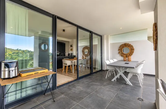 APARTAMENTO CON VISTAS PANORÁMICAS AL MAR EN MIJAS COSTA – I - foto 3