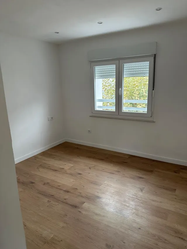 Amplio y Moderno Piso Reformado en La Magdalena, Avilés       Cómpralo por 495€ / mes !!!! — 10