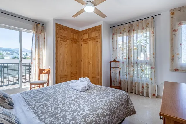 EXCLUSIVO CHALET INDIVIDUAL EN HUÉTOR VEGA — 19