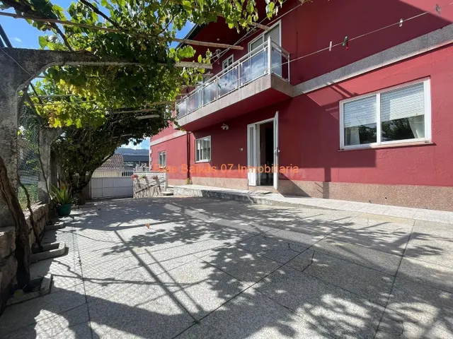 REF 4233 CASA IDEAL 2 FAMILIAS CON 6 DORM. PRÓXIMA A PORRIÑO - foto 2