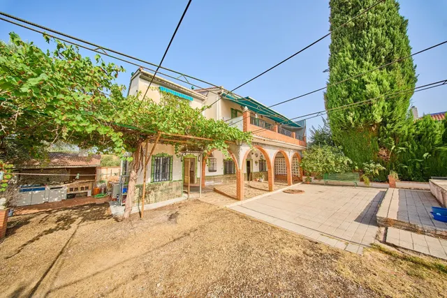 Chalet independiente en venta carretera de Granada, Pulianas