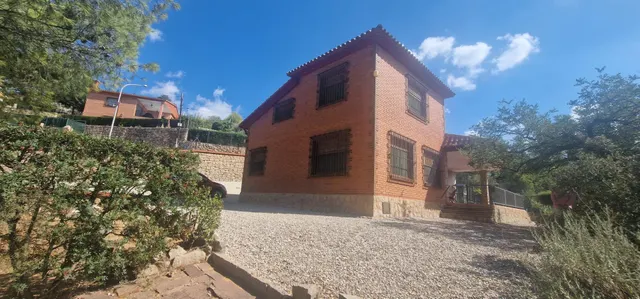 Chalet en Urbanización Monte Cristina — 49
