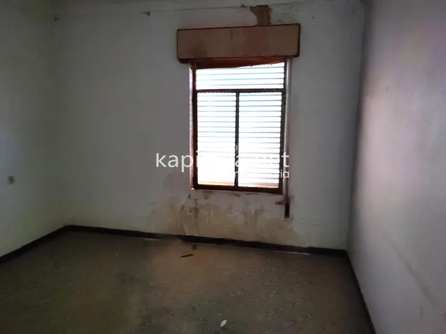 CASA CON GARAJE A LA VENTA EN BANYERES DE MARIOLA. — 9