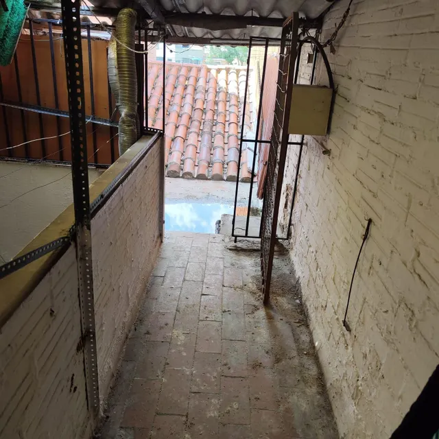 CASA DE 2 HAB  OKUPADA PARA REFORMAR COMPLETAMENTE EN CAN PUIGGENER — 9