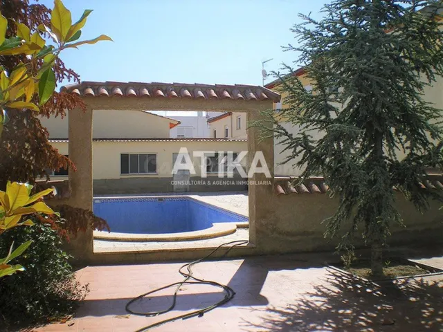 SOLAR URBANO A LA VENTA EN AGULLENT. — 4