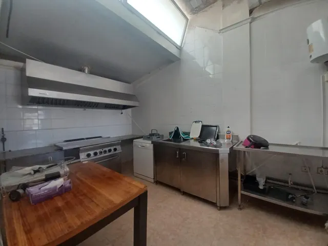 Local Comercial en Venta – Ubicación Inmejorable en Orihuela Costa — 7
