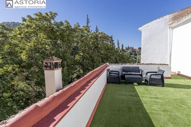 Casa reformada en el Camino del Sacromonte — 31