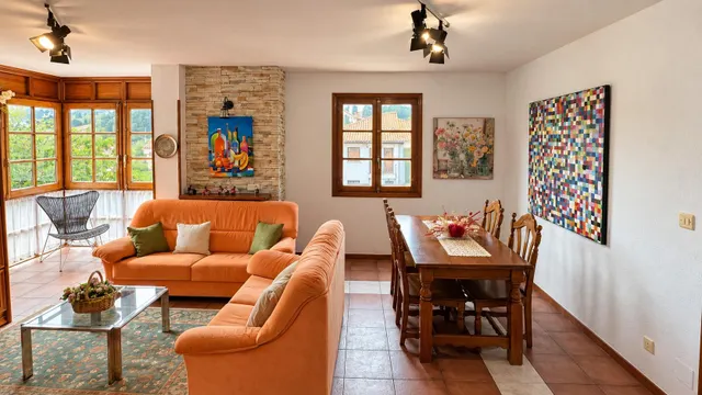 PISO CON GARAJE CERRADO EN EL CENTRO DE COMILLAS — 9