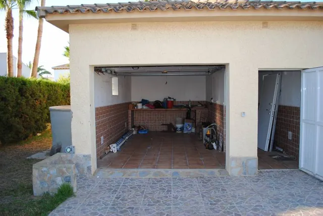 Parcela con proyecto de chalet en Cabo Roig — 4
