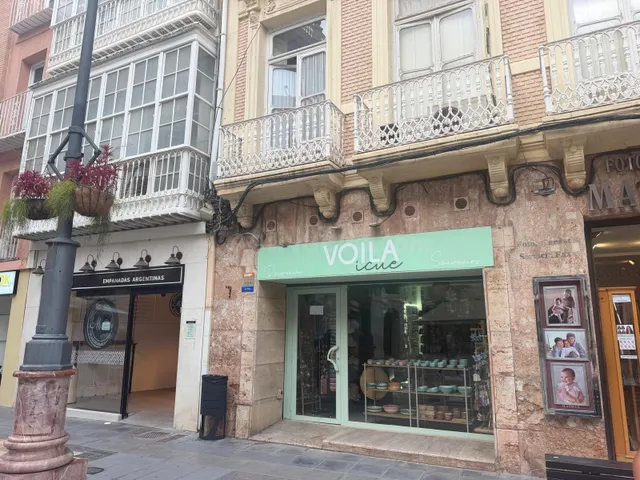 Local en calle del carmen junto al icue — 3