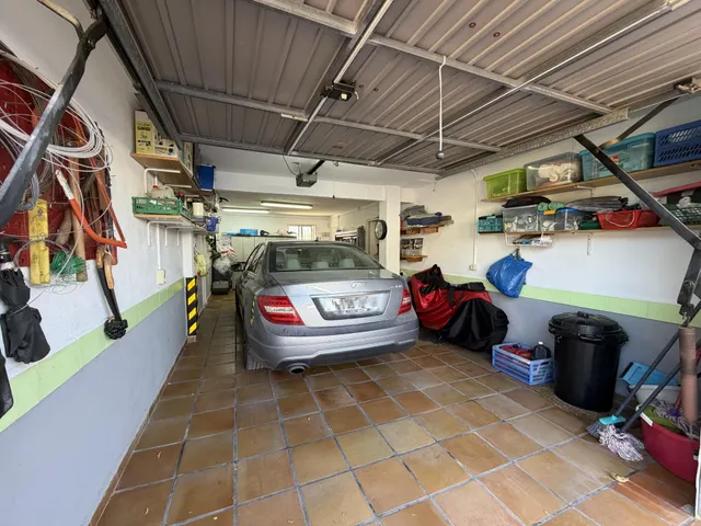 Espectacular Chalet en La Pobla de Vallbona - Ideal para Vivir — 42