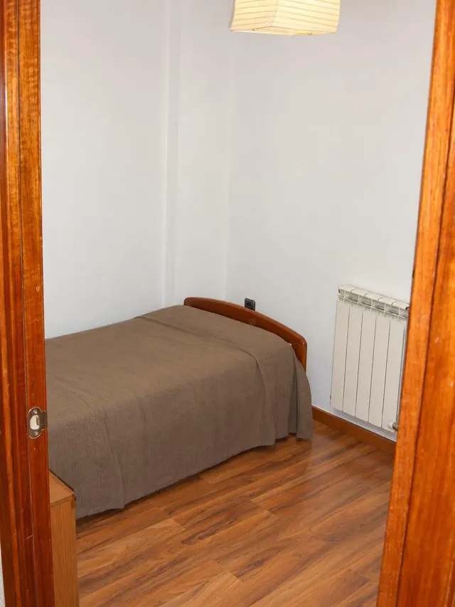 AMPLIO PISO DE 4 habitaciones Y DOS BALCONES EN RIERA MIRÓ, REUS — 17