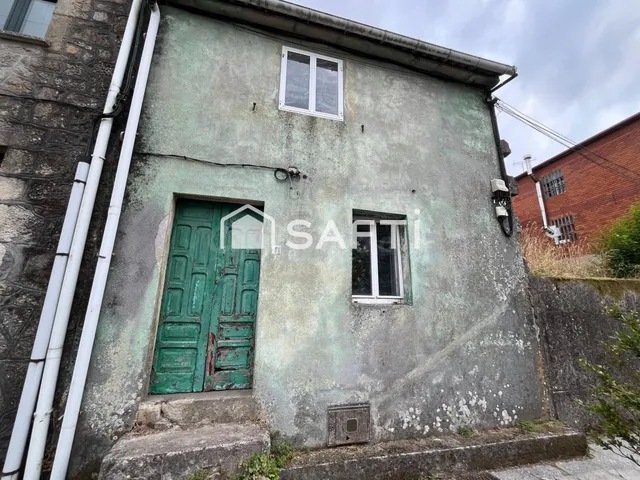 Casa de piedra para reformar con terreno — 9