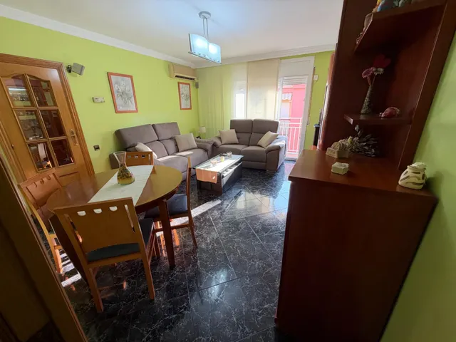 Último piso de 4 dormitorios con balcón — 41