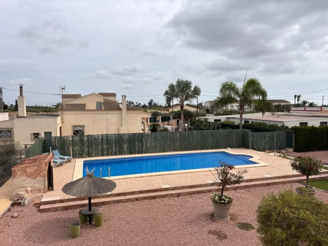 BONITO CHALET PARA VIVIR — 4