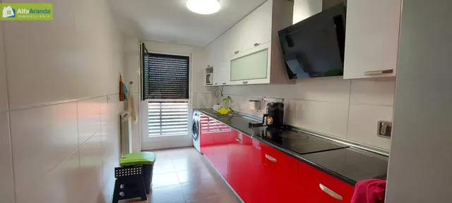 VIVIENDA DE TRES DORMITORIOS CON GARAJE Y TRASTERO — 3
