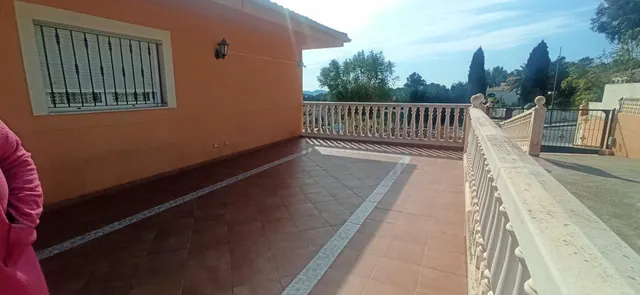 CHALET INDEPENDIENTE CON PARCELA URBANA. IDEAL INVERSORES. — 22