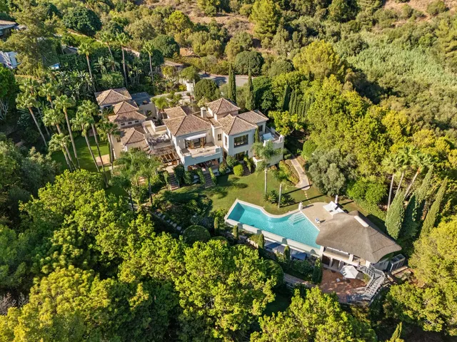Chalet 6 habitaciones 712m² en venta - Marbella — 40