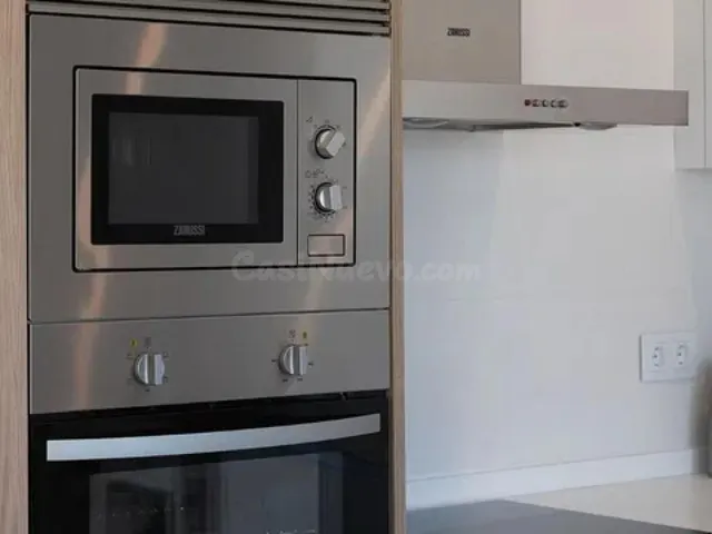 Apartamento 2 habitaciones 77m² en venta - Zona Pueblo — 24