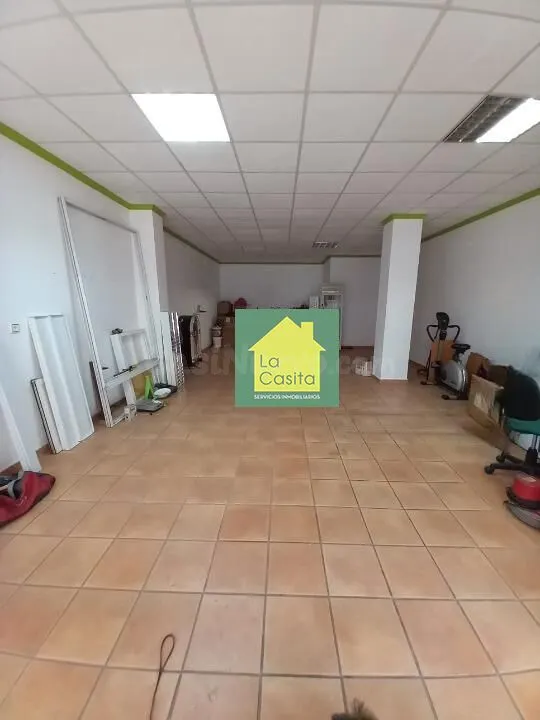 LOCAL COMERCIAL O GARAJE EN VENTA - CHINCHILA DE MONTE ARAGÓ