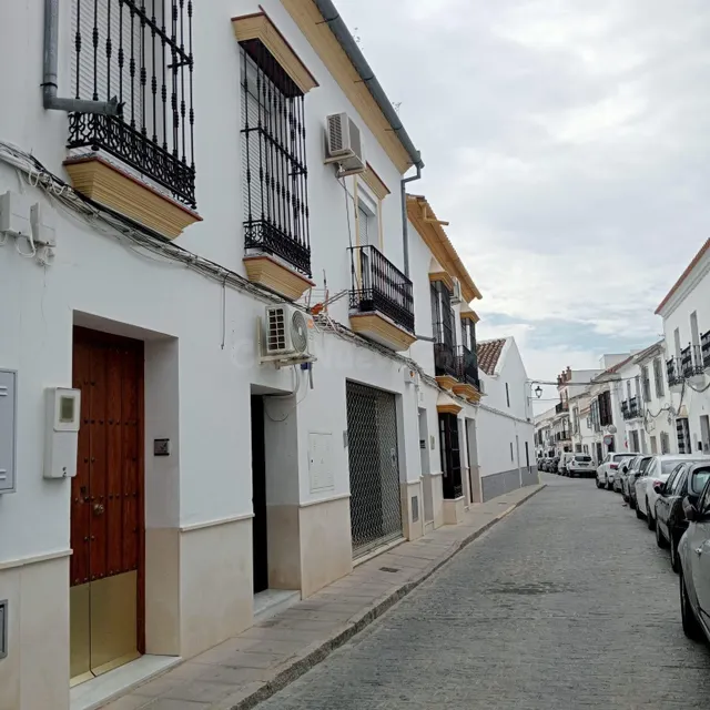 Venta de Local sin posesión (no visitable) en Osuna - Sevill - foto 3
