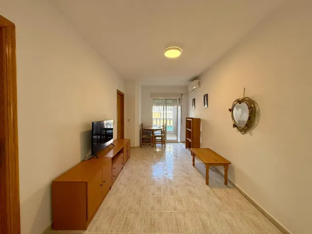 Apartamento 2 habitaciones 56m² en venta - Estacion de autobuses — 17