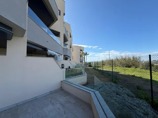 El residencial es el lugar perfecto para disfrutar de la vida frente al mar — 19