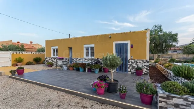 SE VENDE TERRENO URBANO CON VIVIENDA EN EL REBOLLEDO (ALICAN - foto 4