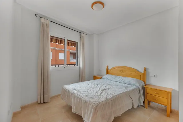 Piso céntrico y muy luminoso con garaje y un comodísimo trastero en tu misma planta — 14