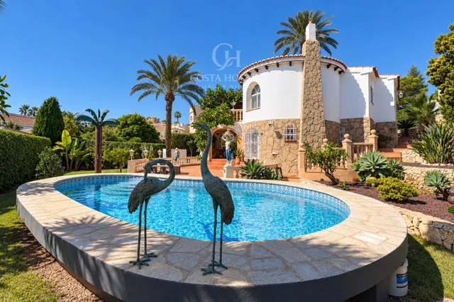 VILLA PALOMA · ESENCIA MEDITERRÁNEA Y VISTAS AL MAR EN JÁVEA — 31