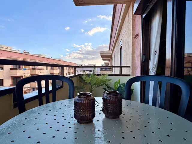 Terraza, piscinas y playa: tu nuevo hogar en Arinaga, con garaje y trastero — 10