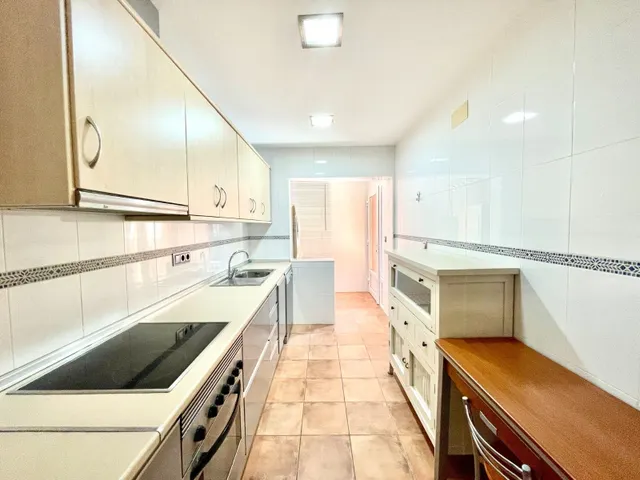 Casa 4 habitaciones 155m² en venta - La Torre de la Horadada - foto 4