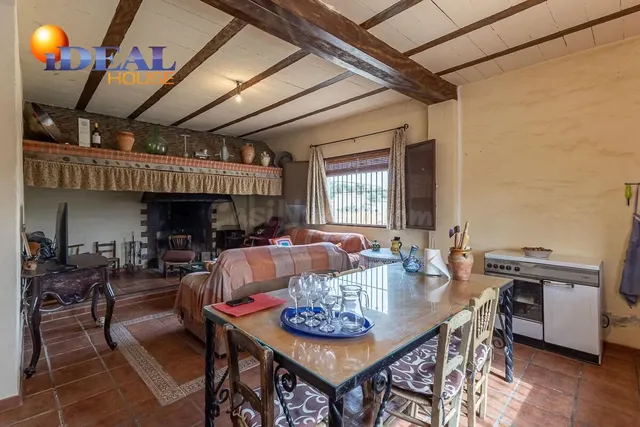 * Encantadora Villa de Campo con Piscina, 34.085 m2 de Terre - foto 5