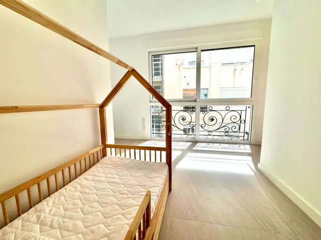 Apartamento de 2 dormitorios en venta en el centro Murcia — 19