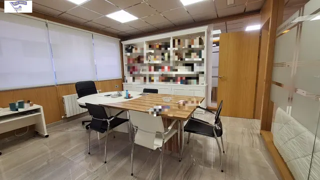 AMPLIA OFICINA EN EL CENTRO DE ALBACETE — 8