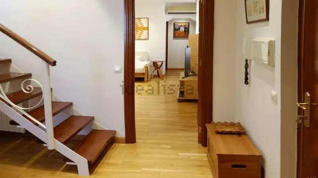 ***SE ALQUILA DUPLEX EN CALLE DARRILLO MAGDALENA*** — 35
