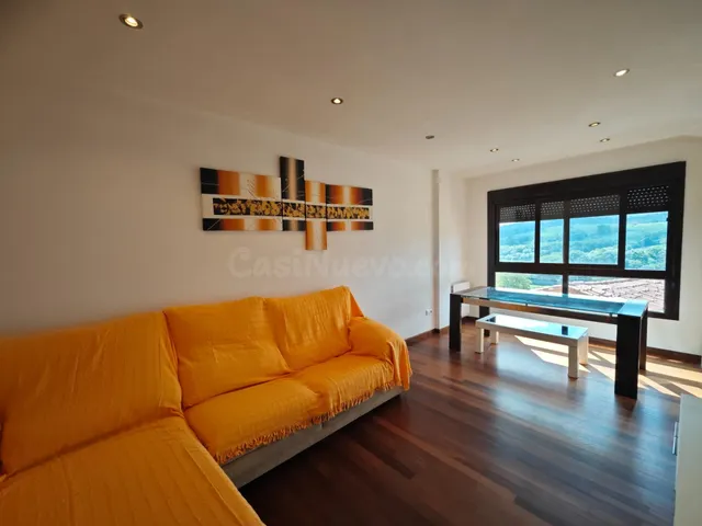 PISO A LA VENTA EN QUIJAS - foto 2