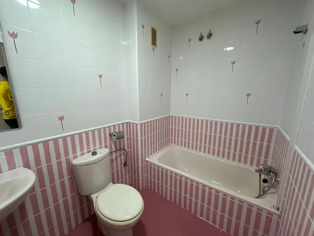 Venta de piso nuevo con tres dormitorios en Aguadulce sur. — 12