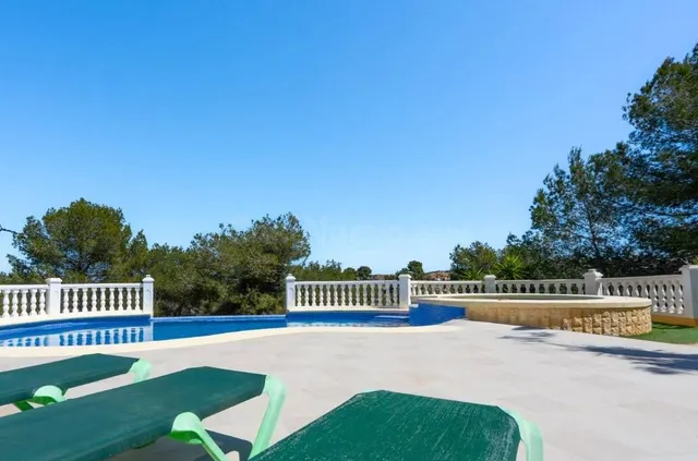 Villa Granadella. Villa con excelente relación calidad-preci - foto 2
