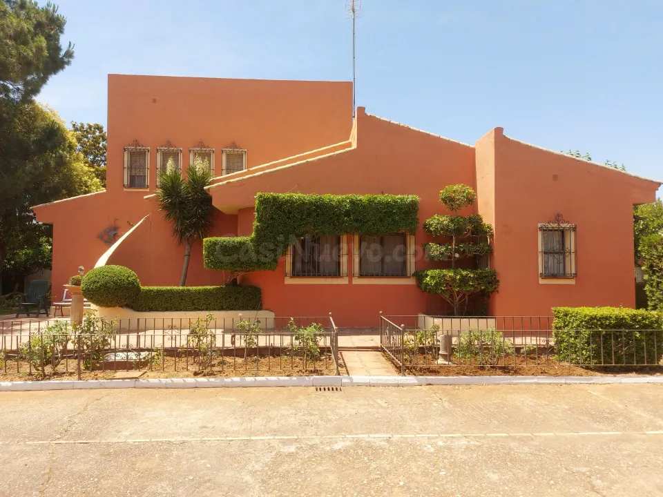 Magnifico Chalet con parcela de mas de 4.283m2