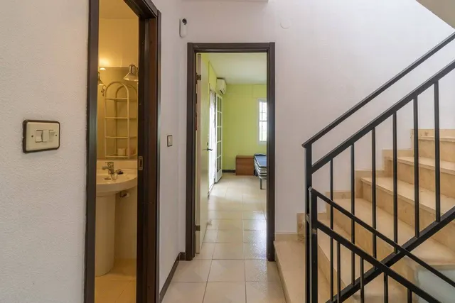CASA EN SEGUNDA LÍNEA DE PLAYA, URBANIZACIÓN MARE NOSTRUM — 24