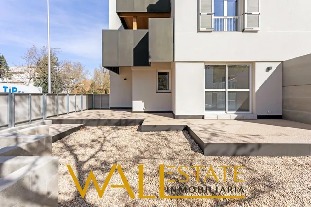 Chalet de obra nueva en canillejas — 44