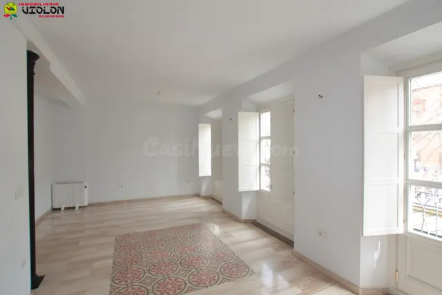 Amplias oficinas en Plaza Bib-Rambla — 5